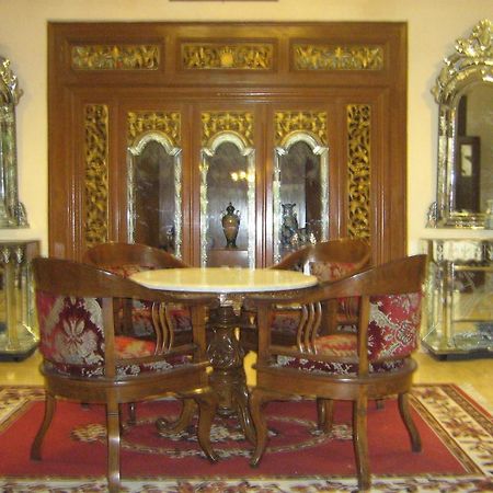 Hotel Laweyan Solo Экстерьер фото